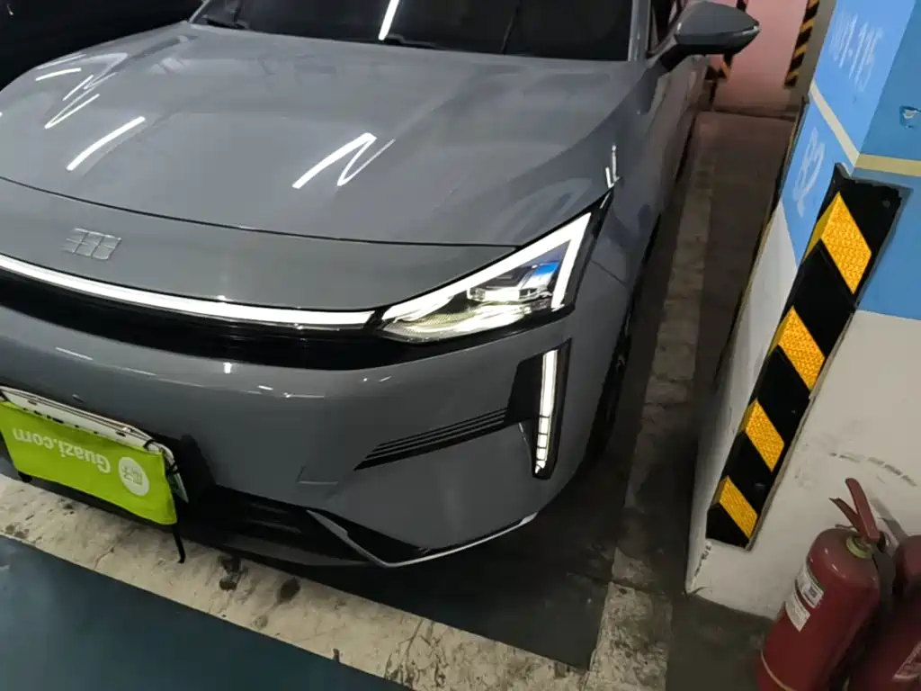 Geely Galaxy Galaxy L6 2023 2023 125km Starship