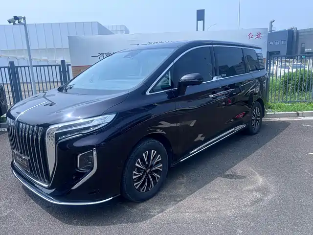 Hongqi HQ9 PHEV 2.0T, Полный привод, Люкс
