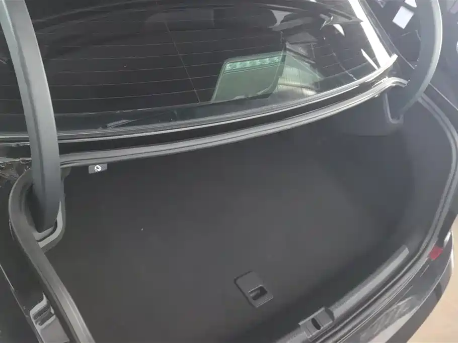 Volkswagen Passat 2017 330TSI DSG Prestige фото 4