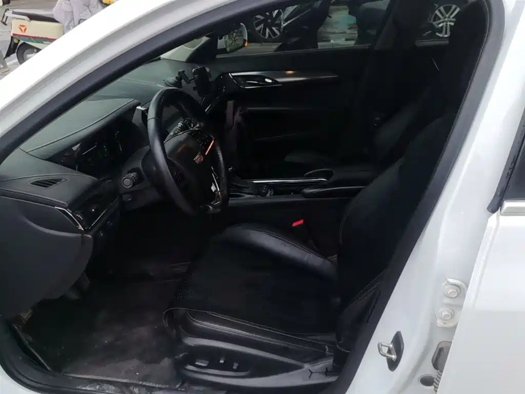 Cadillac ATS-L 2017 28T Technology фото 15