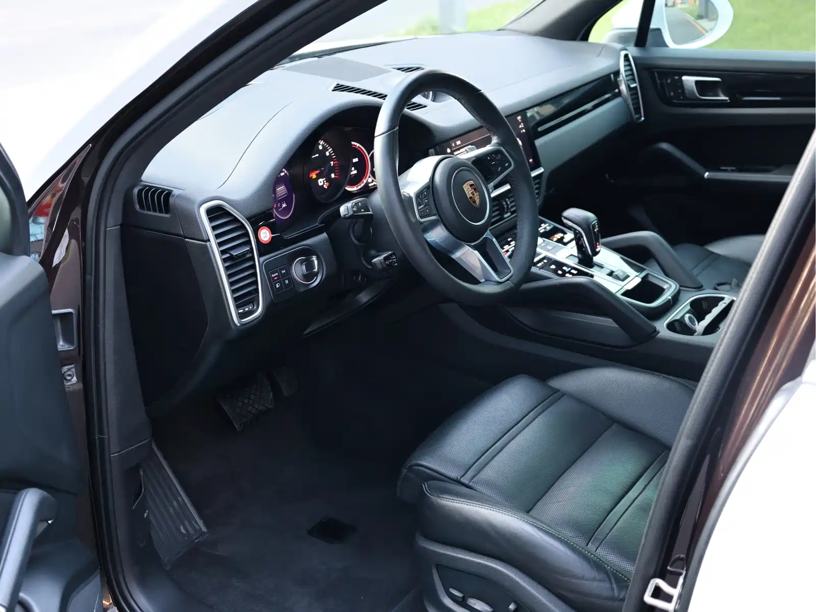 Фото 7 - Porsche Cayenne