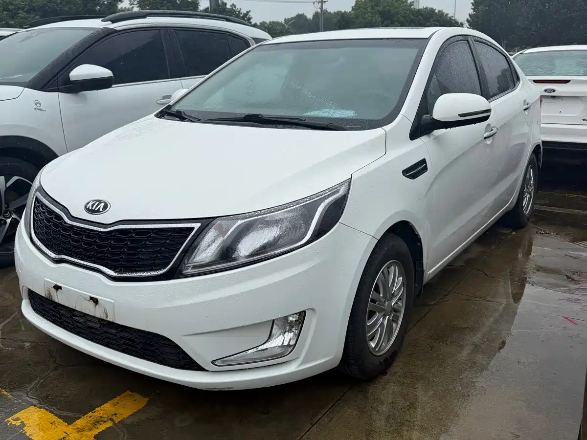 Photo 1 - Kia K2