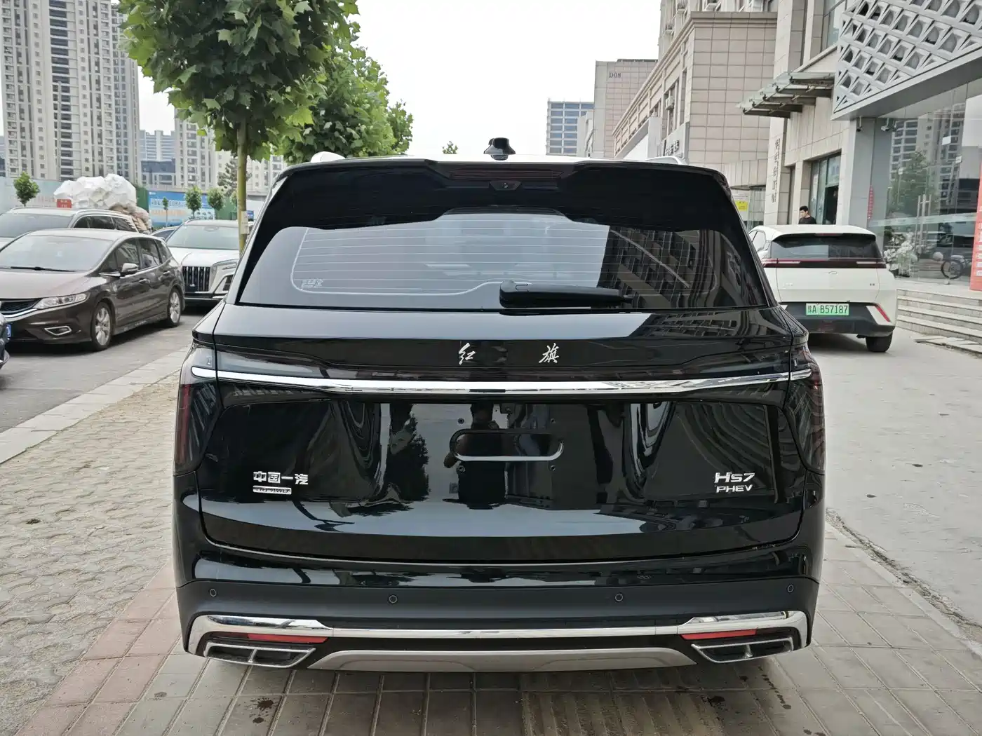 Hongqi HS7 PHEV 2024 2.0T PHEV AWD Qichang Edition 7-seater фото 5