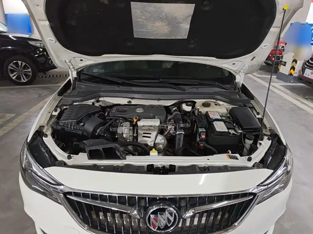Фото 20 - Buick Excelle