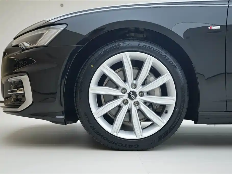 Audi A6L 2023 Facelift 45 TFSI Premium Dynamic фото 15
