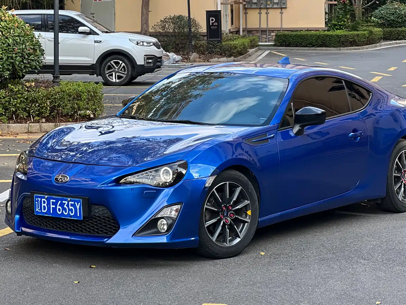 Subaru BRZ 2013 2.0i Automatic Luxury фото 2