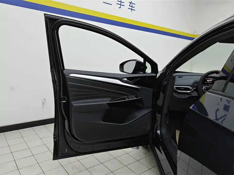 VOLKSWAGEN ID.4 CROZZ