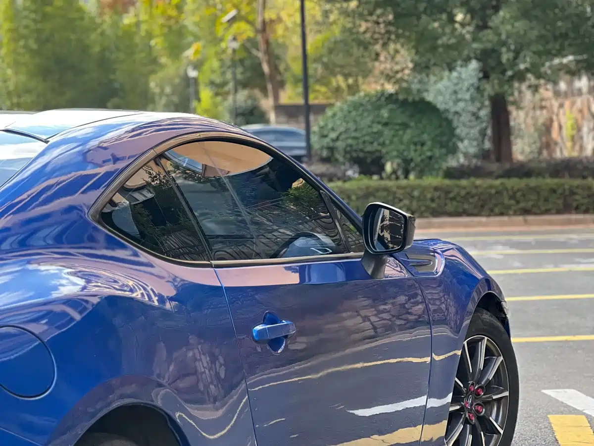 Subaru BRZ 2013 2.0i Automatic Luxury фото 5