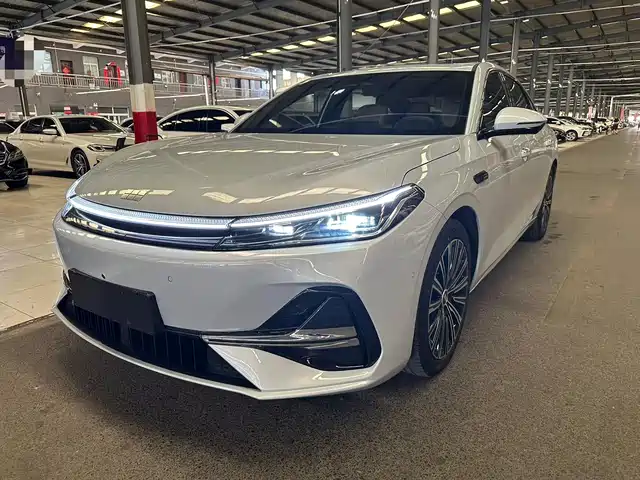 Geely Galaxy Galaxy A7 2025