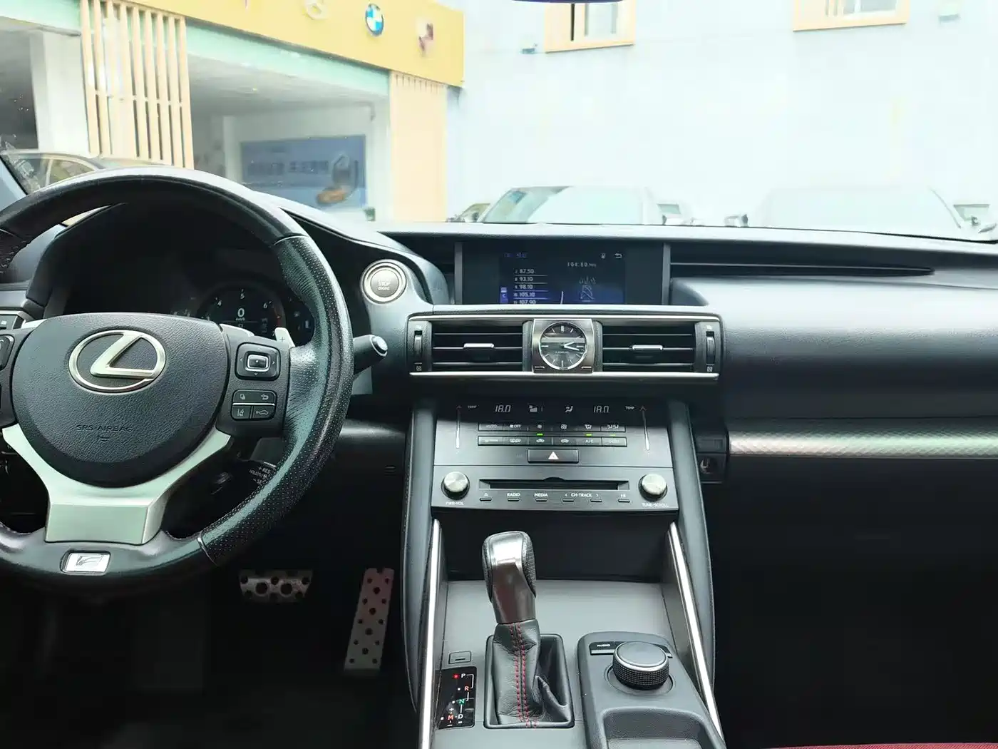 Lexus IS 2018 2017 300 F SPORT