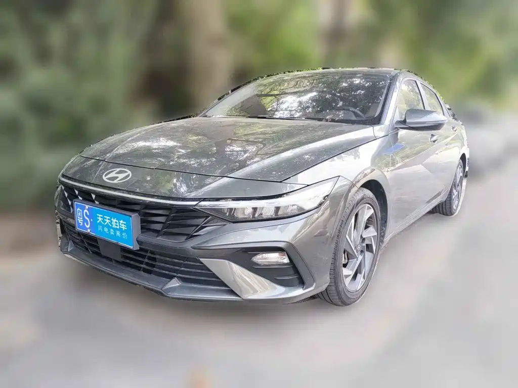 Hyundai Elantra
