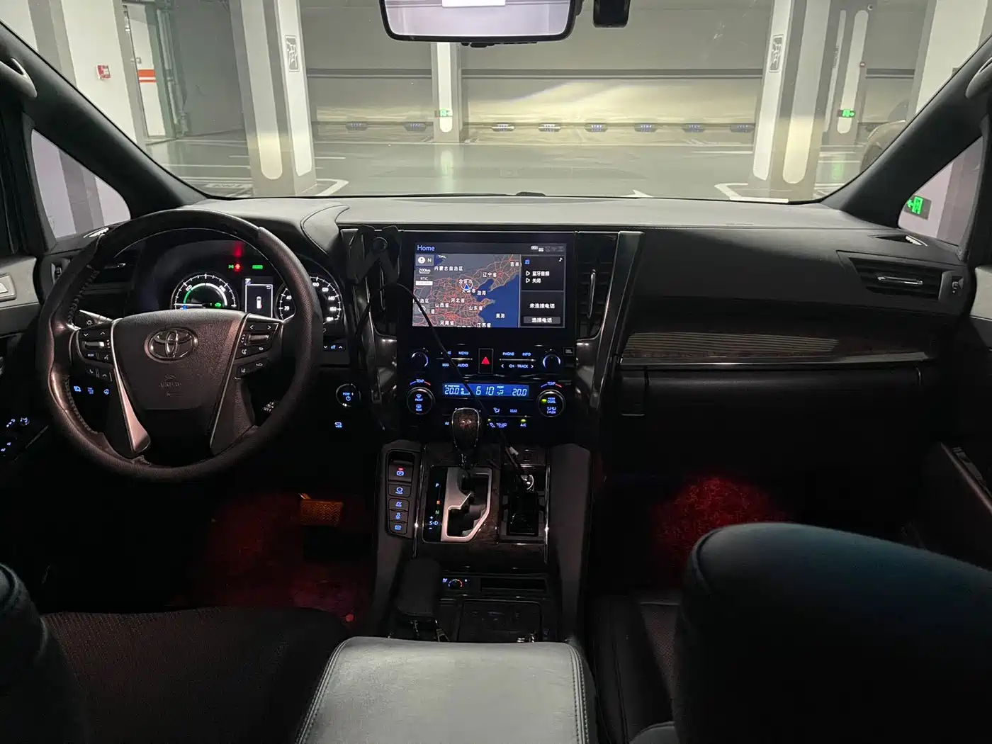 Toyota Alphard 2020 Hybrid 2.5L Premium Edition фото 24