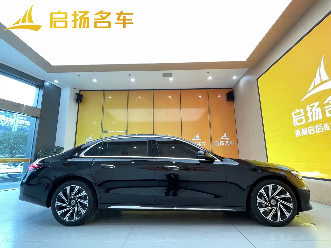 Mercedes-Benz E-Class 2025 E 300 L Luxury фото 21