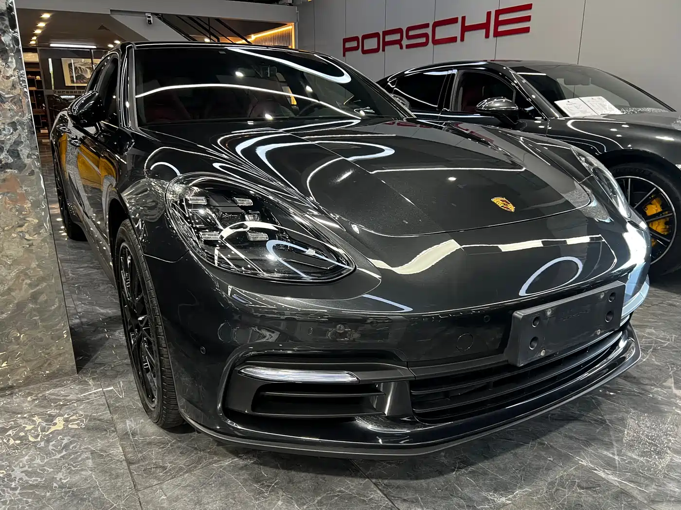 Porsche Panamera 2019 Panamera 2.9T фото 3