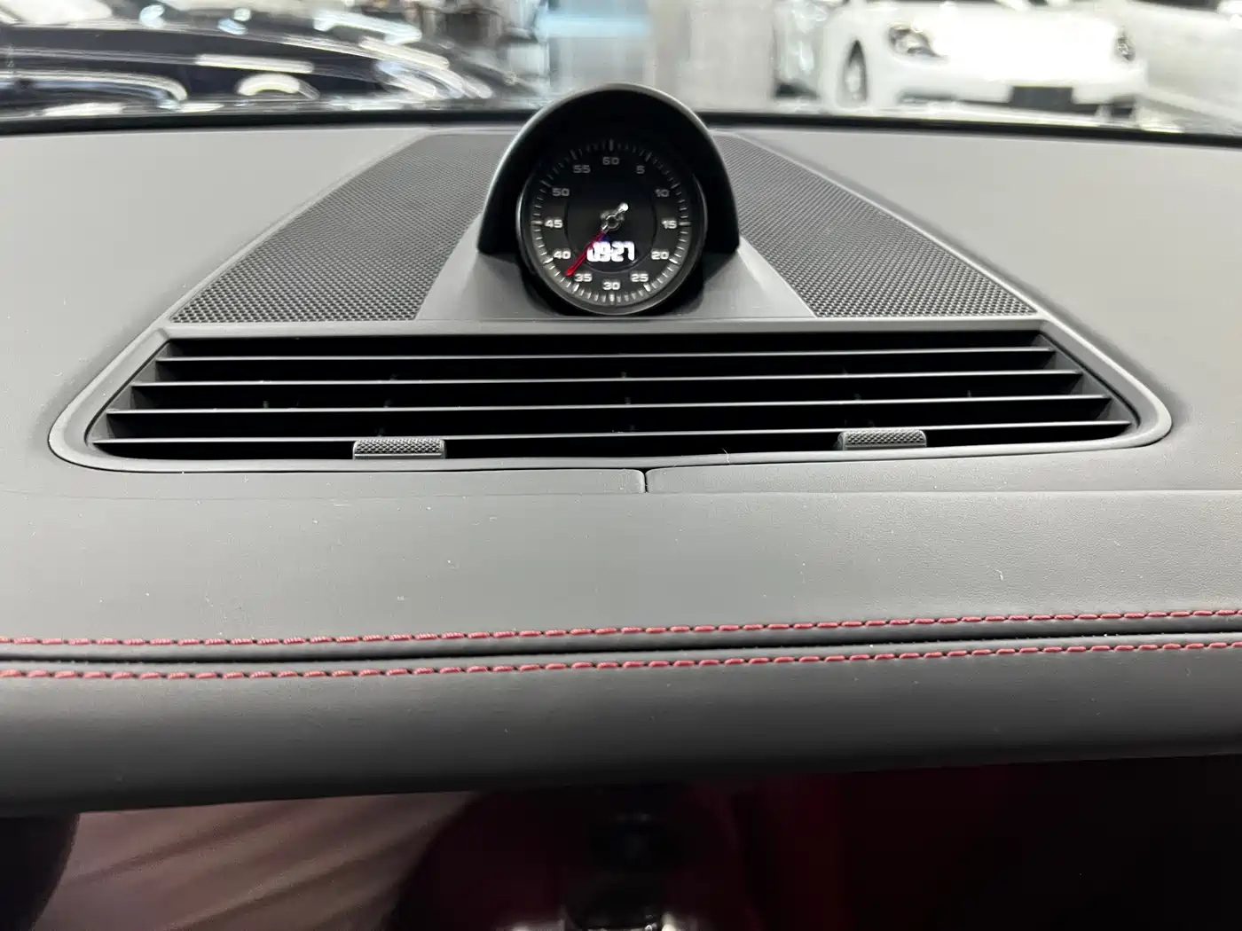 Porsche Panamera 2019 Panamera 2.9T фото 10