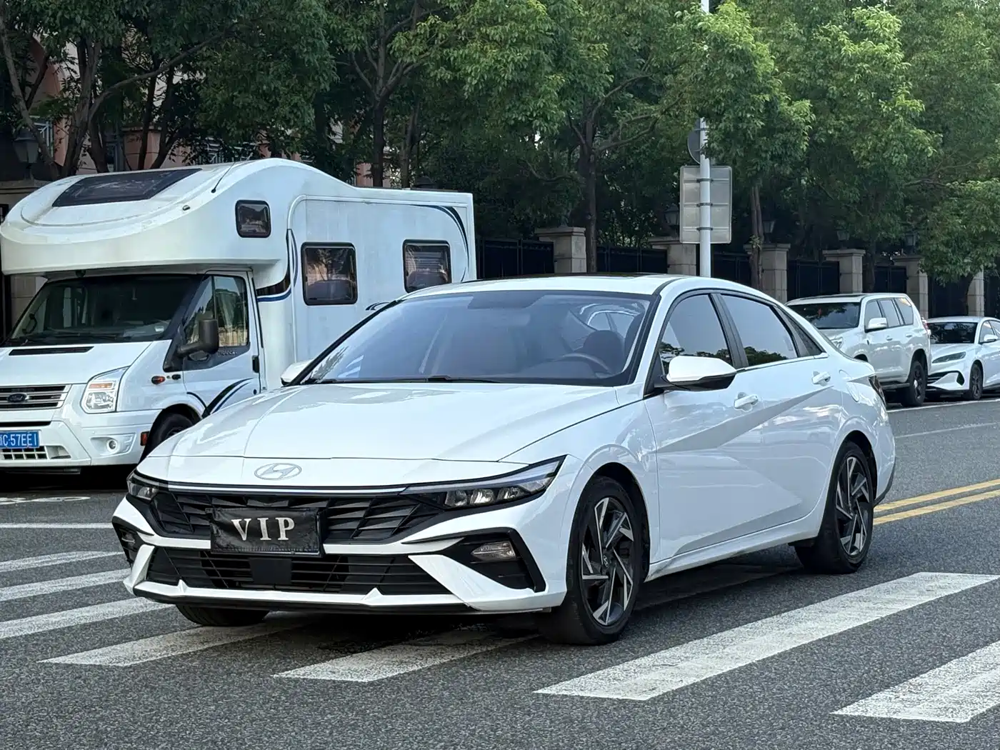 Hyundai Elantra 2023 1.5L CVT GLX Elite Edition