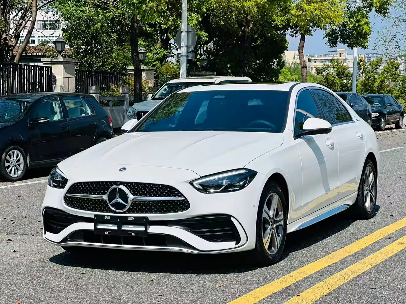 MERCEDES-BENZ C CLASS