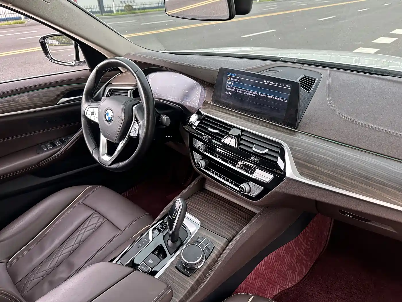 BMW 5 SERIES NEW ENERGY