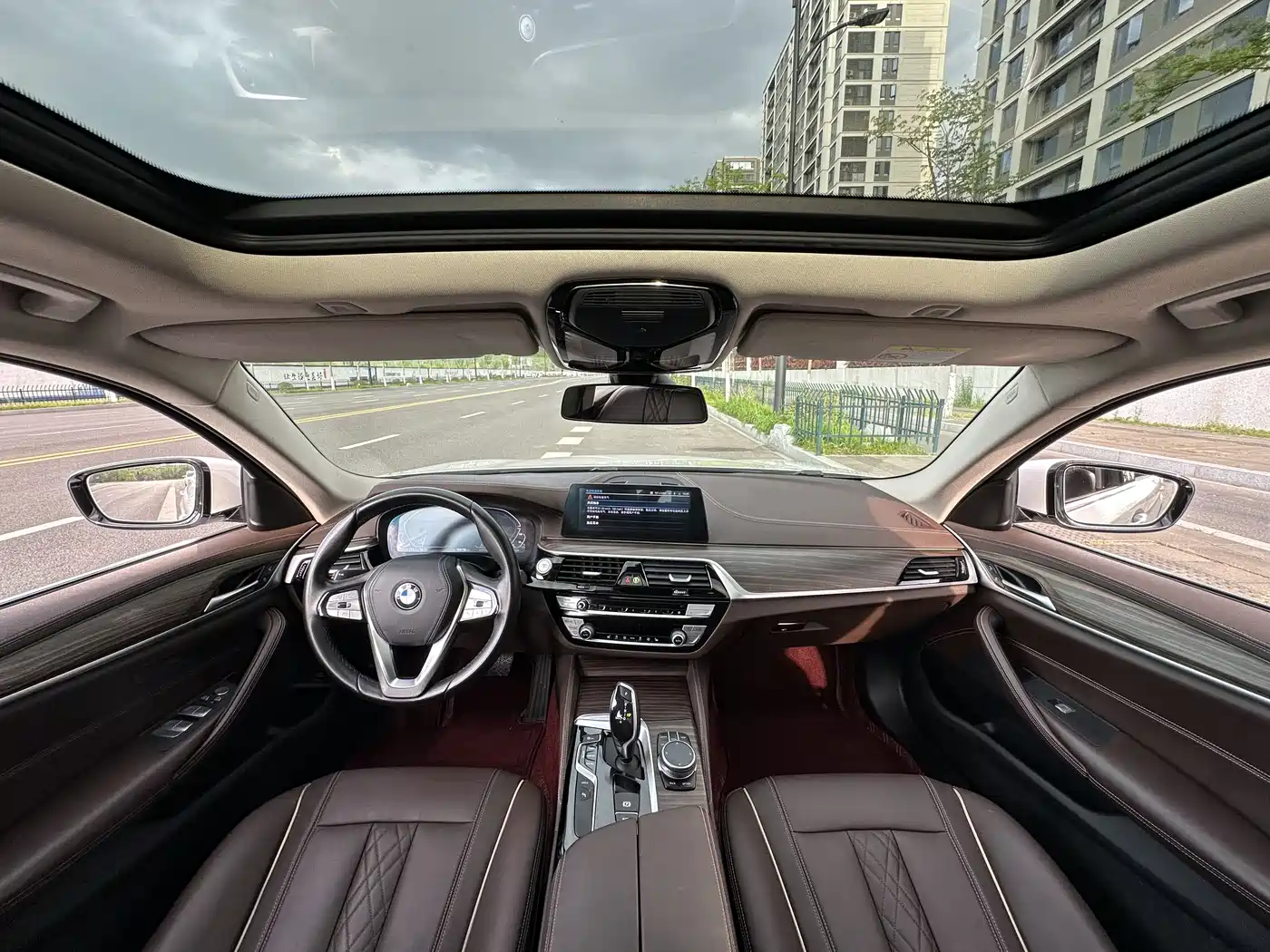 BMW 5 SERIES NEW ENERGY