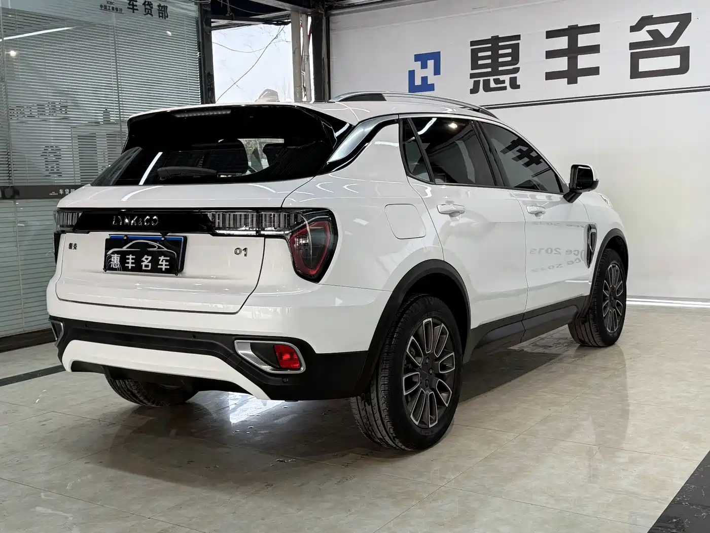 Lynk & Co 01 2020 2.0T 2WD Pure Pro Version (China VI) фото 7