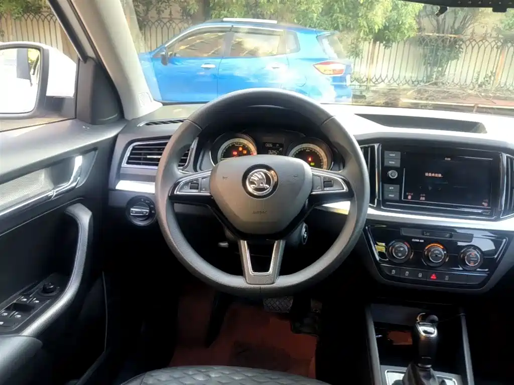 Škoda Kamiq 2018 1.5L Automatic Comfort Version China V фото 11
