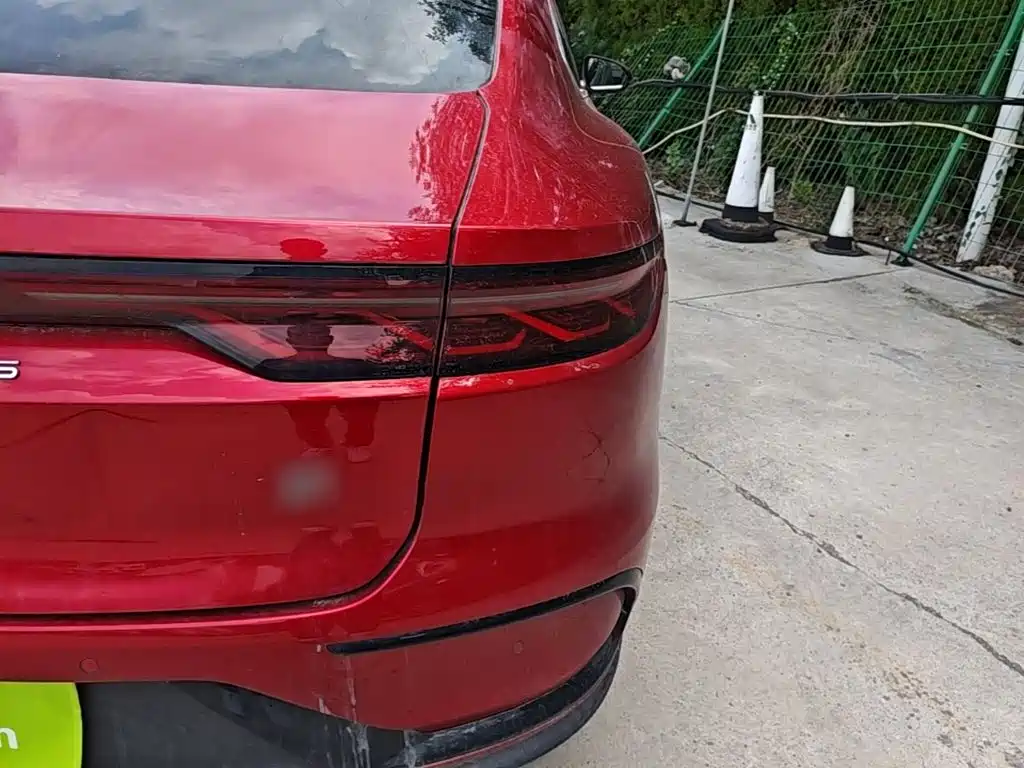 BYD Han 2025 2022 DM-i 121KM Premium Edition