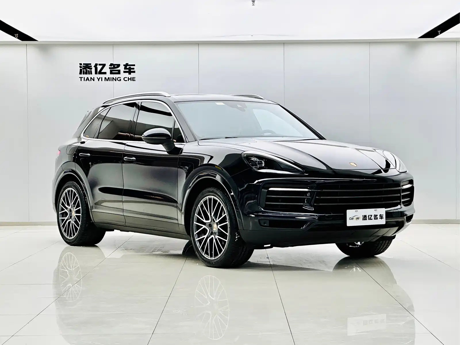 Фото 3 - Porsche Cayenne