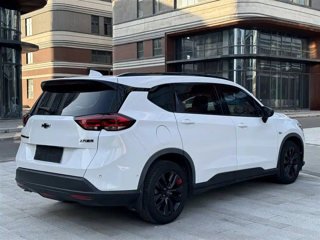 Chevrolet Volando 2018 Redline 530T Auto Premium Edition (5+2 seats) China V фото 23