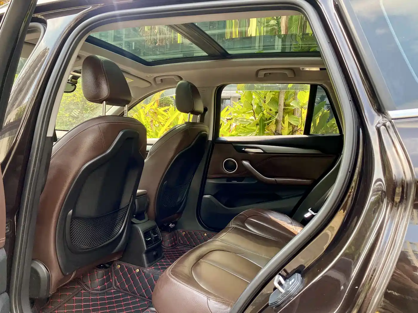 BMW X1 2018 xDrive20Li Luxury Model фото 6