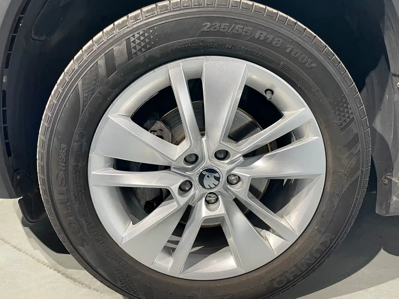 Škoda Kodiaq 2017 TSI330 7-seater 2WD Luxury Edition фото 16