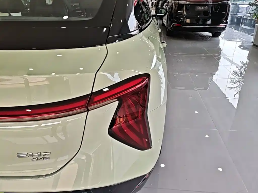 Hongqi EH7 2024 2024 690 Pro