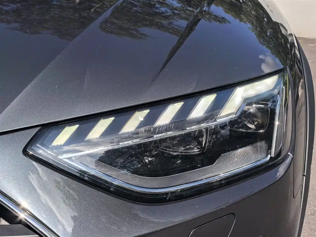 Audi A4 (Import) 2023 2023 Model allroad quattro