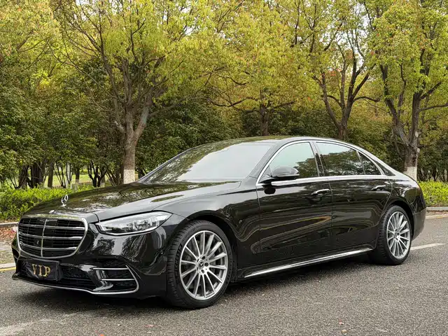 Mercedes-Benz S-Class 2023
