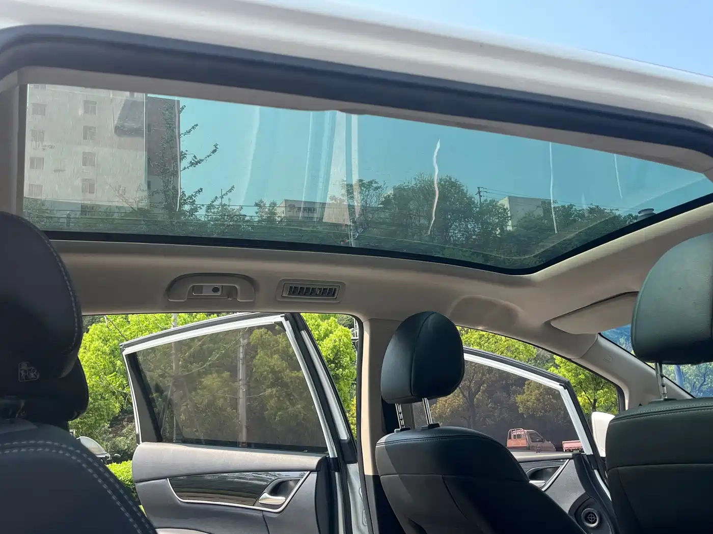 BYD Song MAX 2017 1.5T Auto Smart Elite 7-Seater фото 12