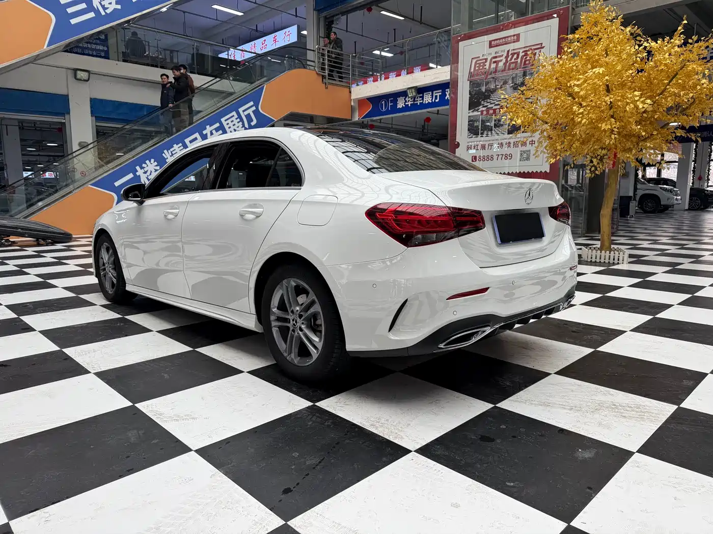 Mercedes-Benz A-Class 2022 Facelift A 180 L Sport Sedan фото 16