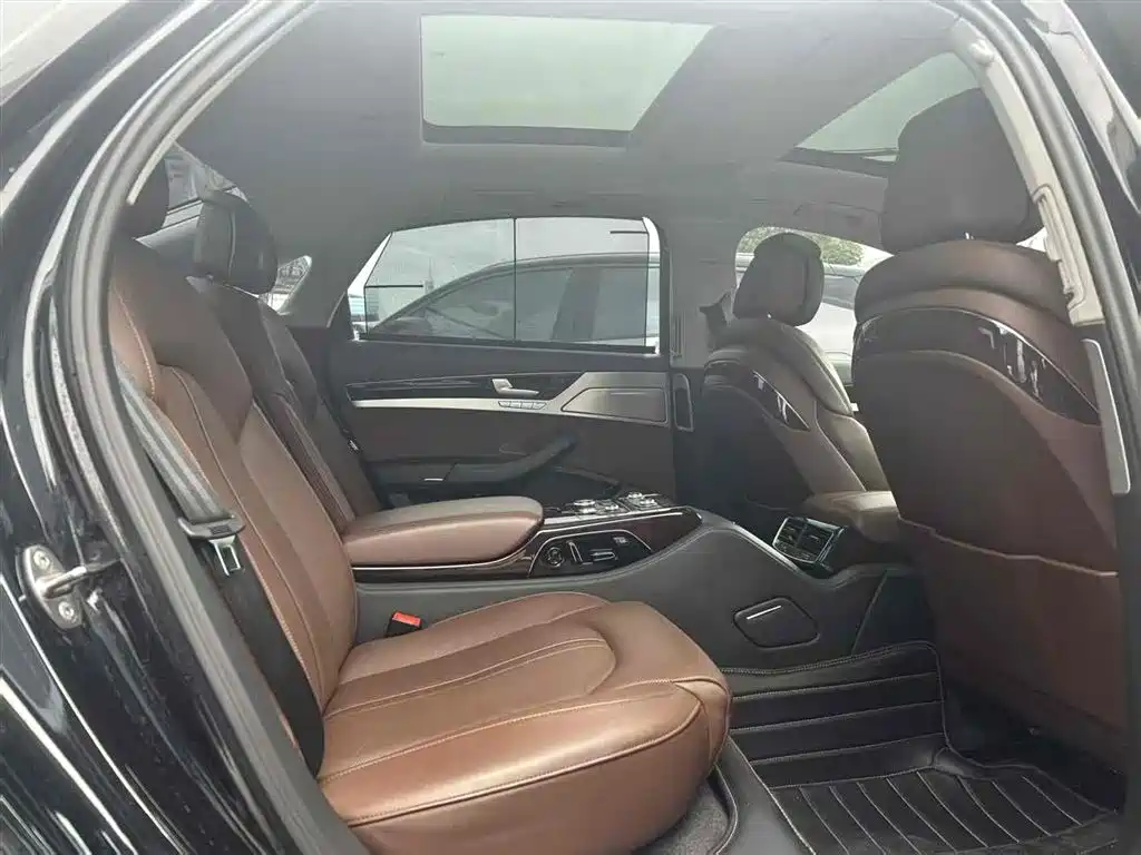 Audi A8 2013 A8L 45 TFSI quattro Luxury фото 11
