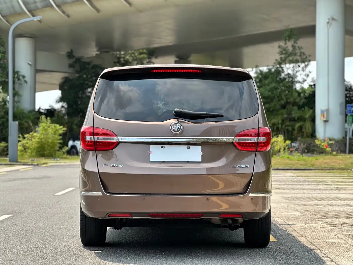 Buick GL8 2018 28T Luxury Model China VI фото 5
