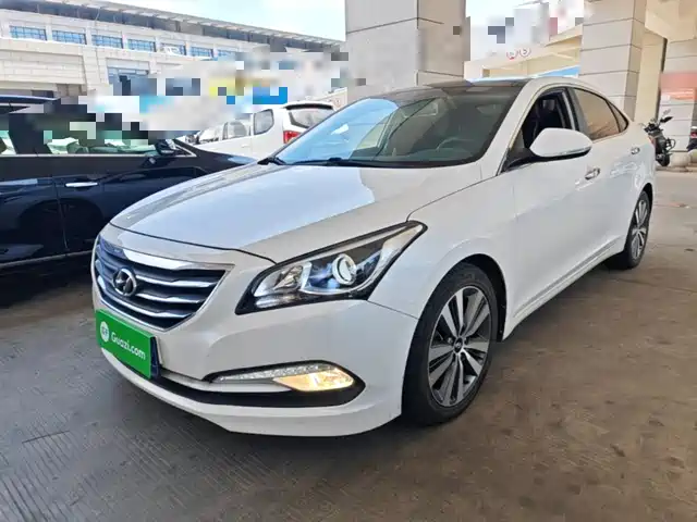  Hyundai Mistra 2016 1.8L Automatic Smart GLS