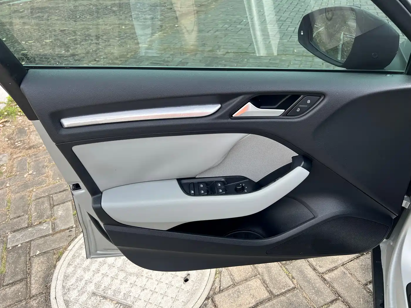 Audi A3 2015 Sportback 35 TFSI Millionth Anniversary Comfort Enjoyment Type фото 6