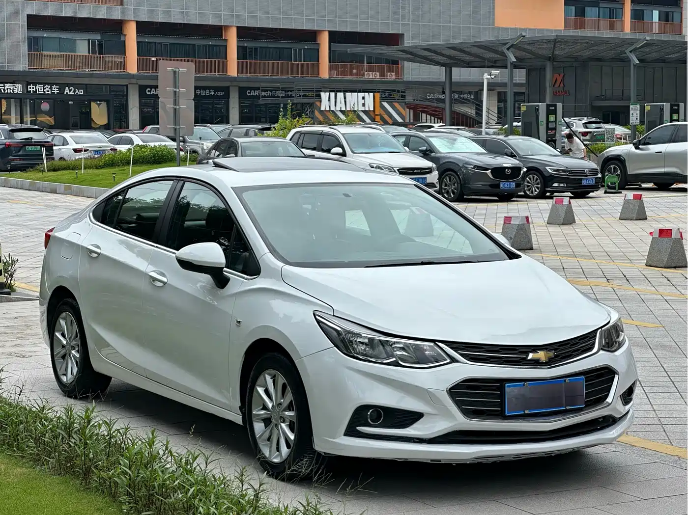 Chevrolet Cruze 2018 2018 320 Automatic Pioneer Sunroof Edition