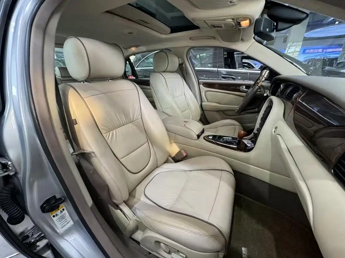 Jaguar XJ 2007 Model XJ6L 3.0 Royal Long Wheelbase фото 9
