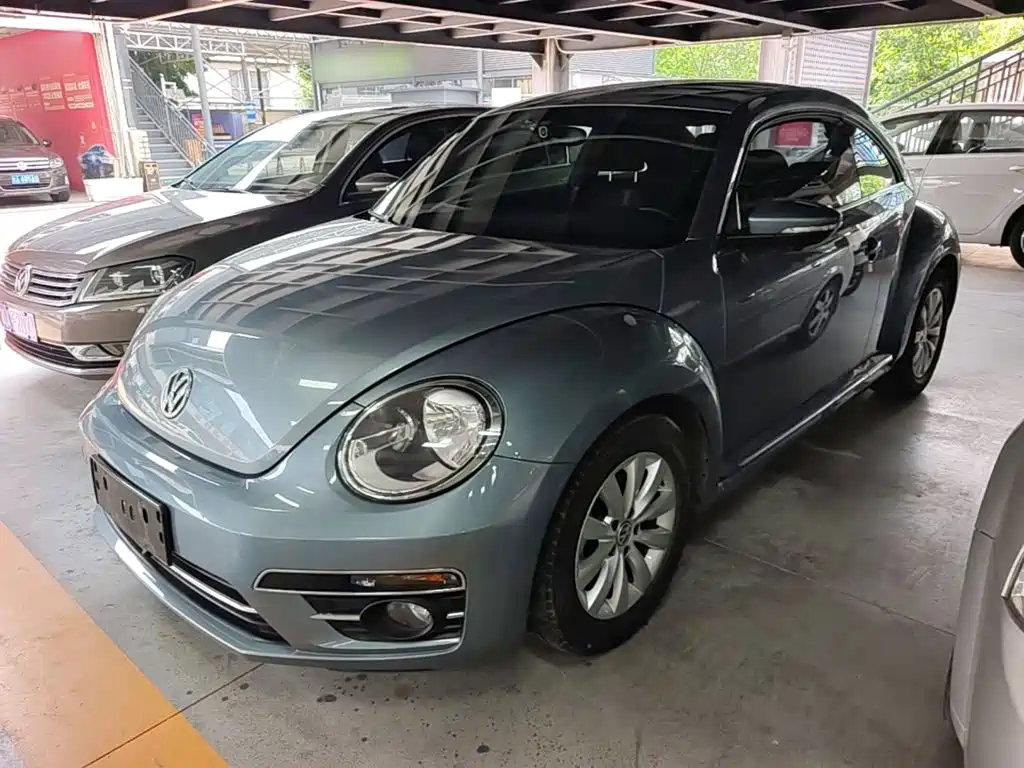 Volkswagen Beetle 2020 2018 180TSI Easy Joy Edition