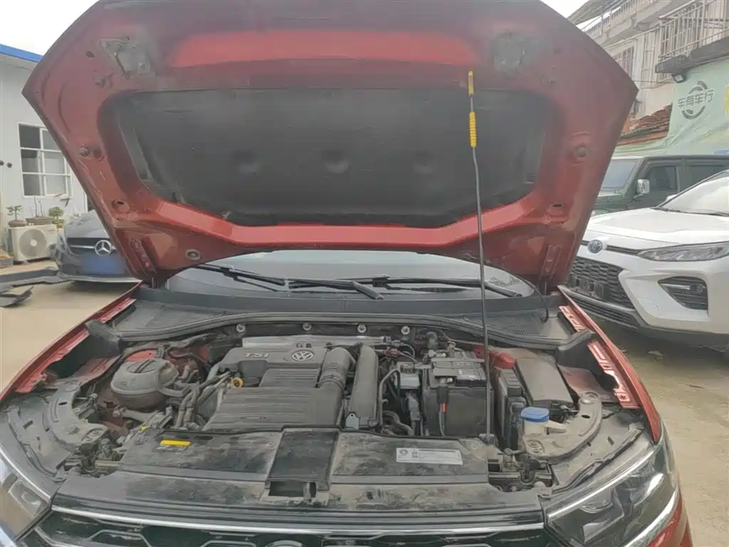 Volkswagen T-ROC 2018 280TSI DSG 2WD Comfort (China V) фото 20