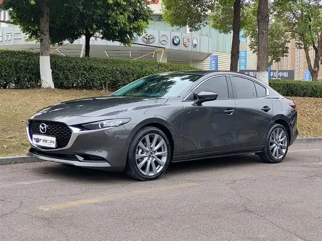 MAZDA 3 ANGKESAILA