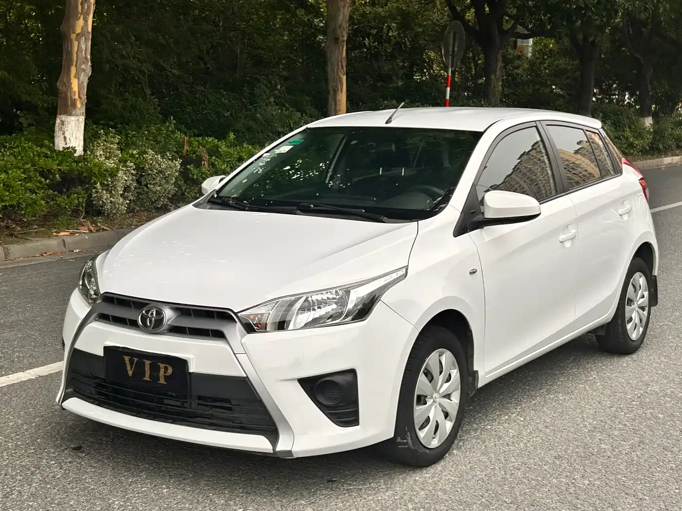 Toyota YARiS L Zhi Xuan 2015 2015 1.5E Auto Charming Edition