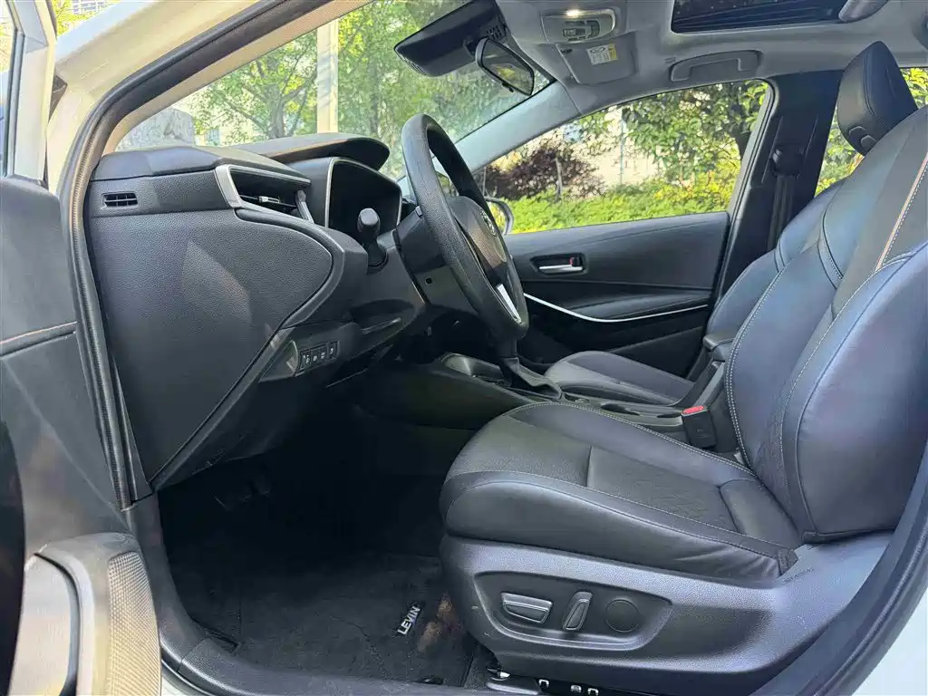 Toyota Levin 2023 Smart Hybrid 1.8L Sport Edition фото 6