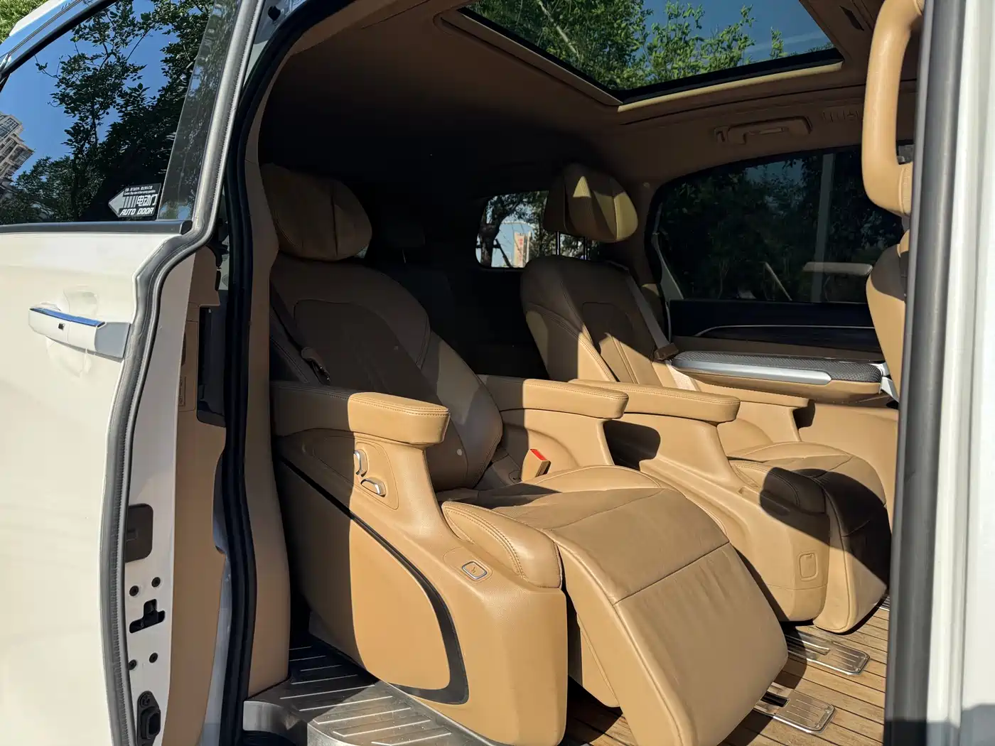 Buick GL8 2020 Model ES Landglory 653T Luxury фото 15