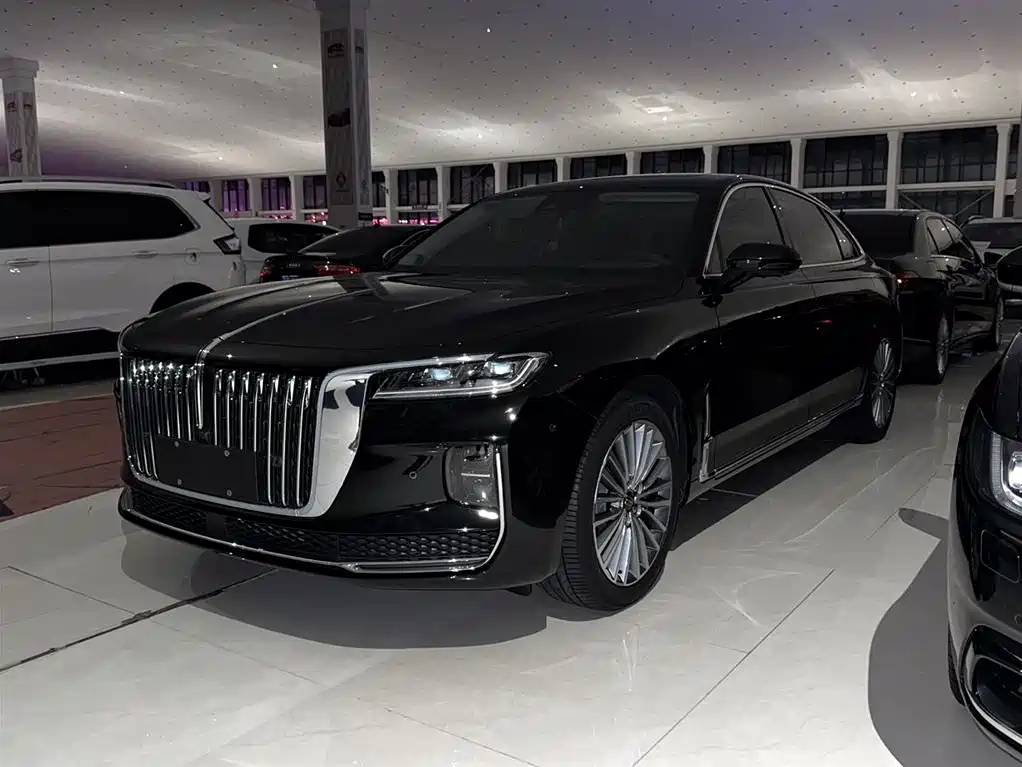 Hongqi H9 2020 2.0T Smart Connection Qi Chang Edition фото 2