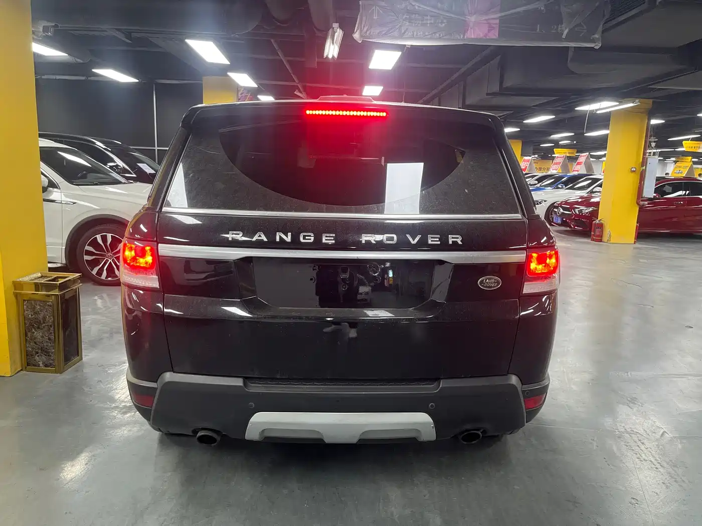 Land Rover Range Rover Sport 2013 2014 3.0 SC V6 HSE