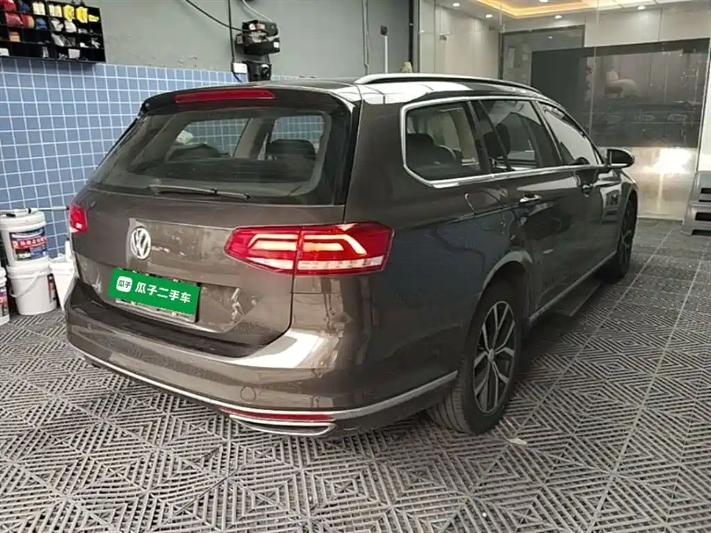 Volkswagen Weilan 2016 380TSI 2WD Comfort Edition фото 7